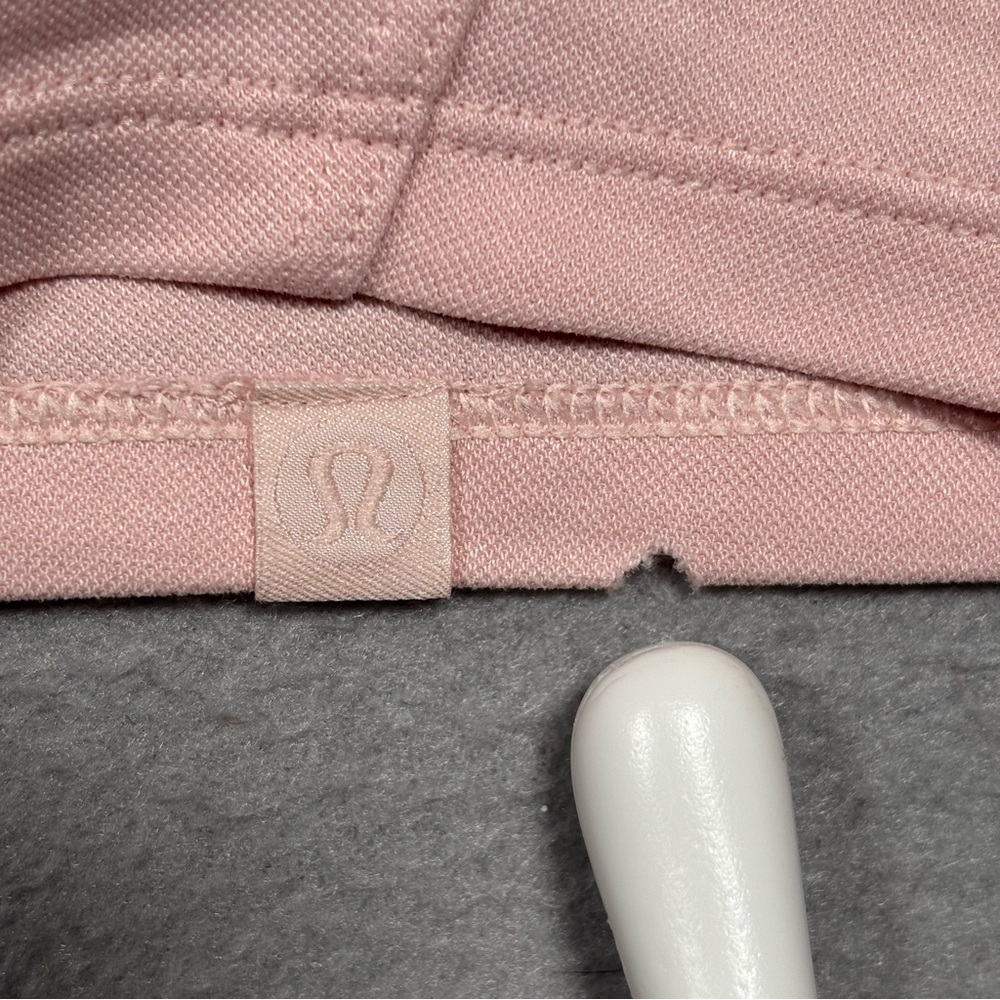 Lululemon Capped Short Sleeve Tee Women’s 12 Pink Mist Yoga Gym Athlete - Picture 7 of 11